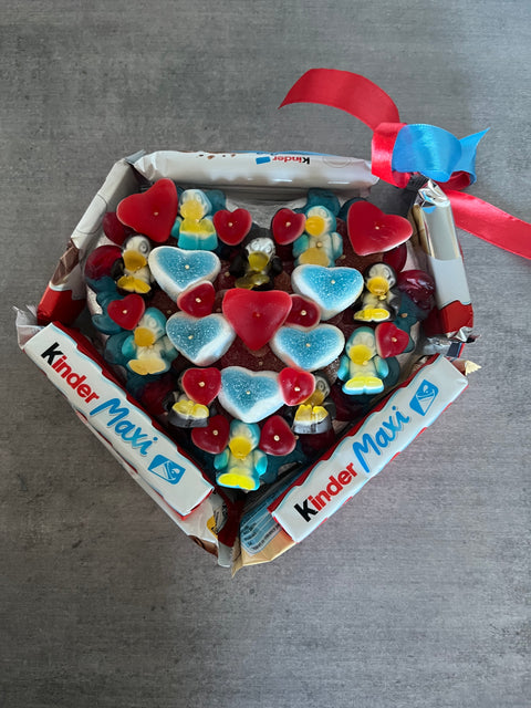 coeur chocolat autour et bonbon a l'intérieur
