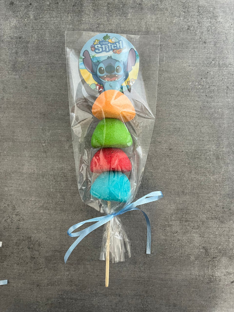 Brochette personnalisée (choix bonbon et personnage )